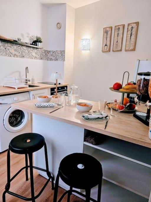 شقة Oasis Parfumee 4 Couchages Au Coeur De Grasse Wifi المظهر الخارجي الصورة