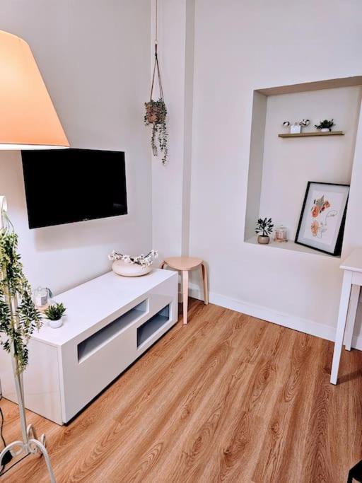 شقة Oasis Parfumee 4 Couchages Au Coeur De Grasse Wifi المظهر الخارجي الصورة